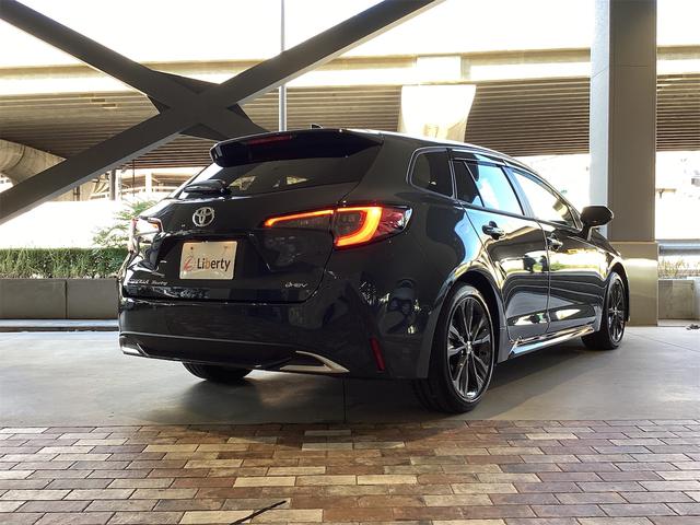 カローラツーリング ハイブリッド　ダブルバイビー　ドライブレコーダー　バックカメラ　ナビ　ＴＶ　クリアランスソナー　オートクルーズコントロール　レーンアシスト　衝突被害軽減システム　アルミホイール　オートマチックハイビーム　オートライト（5枚目）