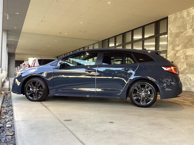 カローラツーリング ハイブリッド　ダブルバイビー　ドライブレコーダー　バックカメラ　ナビ　ＴＶ　クリアランスソナー　オートクルーズコントロール　レーンアシスト　衝突被害軽減システム　アルミホイール　オートマチックハイビーム　オートライト（8枚目）