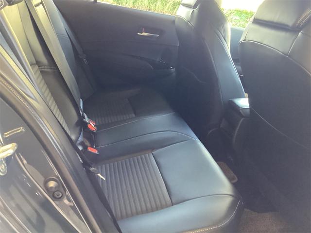 カローラツーリング ハイブリッド　ダブルバイビー　ドライブレコーダー　バックカメラ　ナビ　ＴＶ　クリアランスソナー　オートクルーズコントロール　レーンアシスト　衝突被害軽減システム　アルミホイール　オートマチックハイビーム　オートライト（31枚目）