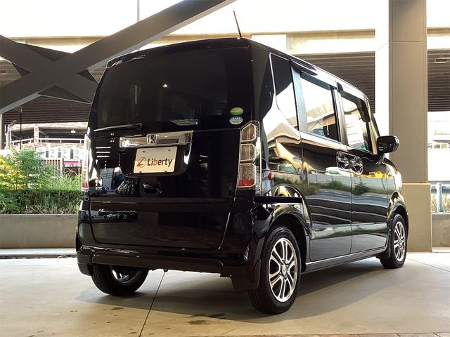 Ｎ－ＢＯＸ Ｇ・Ｌパッケージ　両側スライド・片側電動　衝突被害軽減システム　スマートキー　アイドリングストップ　電動格納ミラー　ＣＶＴ　ＥＳＣ　ＣＤ　ＵＳＢ　アルミホイール　エアコン　パワーウィンドウ（12枚目）