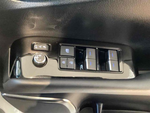 アルファード ２．５Ｓ　Ｃパッケージ　ドライブレコーダー　ＥＴＣ　バックカメラ　ナビ　ＴＶ　クリアランスソナー　オートクルーズコントロール　レーンアシスト　衝突被害軽減システム　両側スライド・片側電動　オートマチックハイビーム（18枚目）