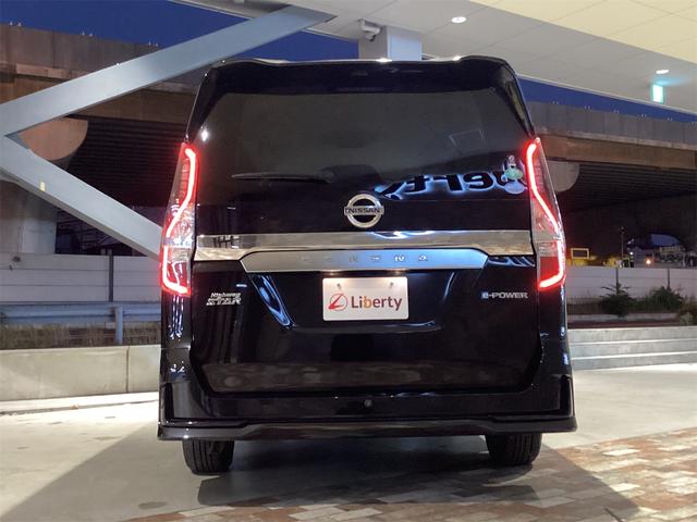 セレナ ｅ－パワー　ハイウェイスターＶ　ドライブレコーダー　ＥＴＣ　全周囲カメラ　ＴＶ　クリアランスソナー　オートクルーズコントロール　レーンアシスト　衝突被害軽減システム　両側電動スライドドア　ＬＥＤヘッドランプ　スマートキー（7枚目）