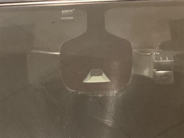 セレナ ｅ－パワー　ハイウェイスターＶ　ドライブレコーダー　ＥＴＣ　全周囲カメラ　ＴＶ　クリアランスソナー　オートクルーズコントロール　レーンアシスト　衝突被害軽減システム　両側電動スライドドア　ＬＥＤヘッドランプ　スマートキー（25枚目）