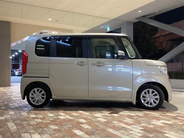 N-BOX G・Lホンダセンシング ETC バックカメラ 両側スライド・片側電動 ナビ TV レーンアシスト 衝突被害軽減システム スマートキー アイドリングストップ 電動格納ミラー CVT ESC USB(4枚目)