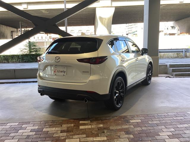 ＣＸ－５ ２０Ｓ　ブラックトーンエディション　全周囲カメラ　クリアランスソナー　オートクルーズコントロール　レーンアシスト　衝突被害軽減システム　ＬＥＤヘッドランプ　電動リアゲート　アルミホイール　スマートキー　アイドリングストップ（5枚目）