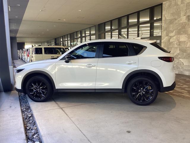 ＣＸ－５ ２０Ｓ　ブラックトーンエディション　全周囲カメラ　クリアランスソナー　オートクルーズコントロール　レーンアシスト　衝突被害軽減システム　ＬＥＤヘッドランプ　電動リアゲート　アルミホイール　スマートキー　アイドリングストップ（8枚目）