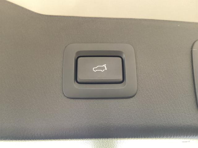 ＣＸ－５ ２０Ｓ　ブラックトーンエディション　全周囲カメラ　クリアランスソナー　オートクルーズコントロール　レーンアシスト　衝突被害軽減システム　ＬＥＤヘッドランプ　電動リアゲート　アルミホイール　スマートキー　アイドリングストップ（27枚目）