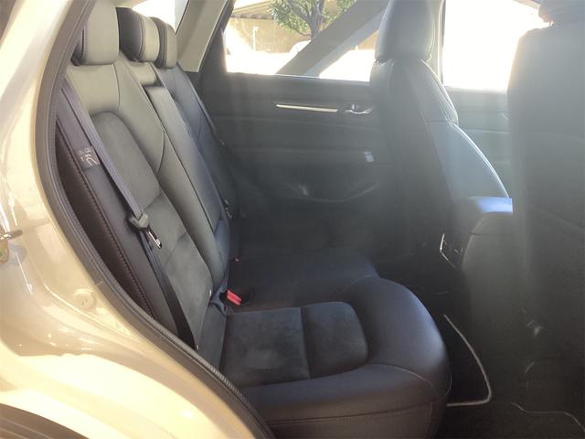 ＣＸ－５ ２０Ｓ　ブラックトーンエディション　全周囲カメラ　クリアランスソナー　オートクルーズコントロール　レーンアシスト　衝突被害軽減システム　ＬＥＤヘッドランプ　電動リアゲート　アルミホイール　スマートキー　アイドリングストップ（28枚目）