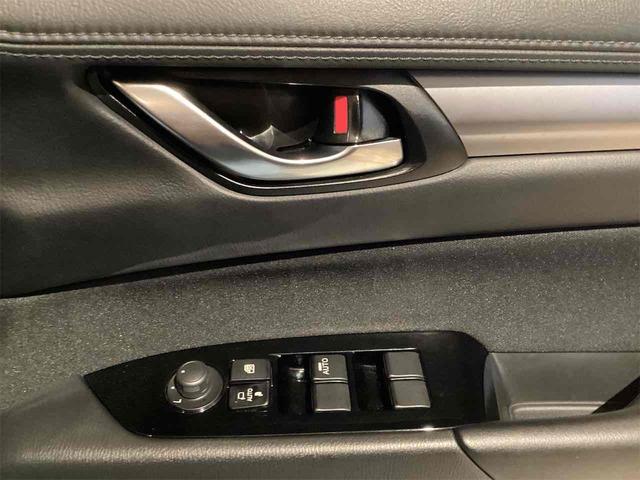 ＣＸ－５ ２０Ｓ　プロアクティブ　ＥＴＣ　バックカメラ　クリアランスソナー　オートクルーズコントロール　レーンアシスト　衝突被害軽減システム　ＴＶ　オートライト　ＬＥＤヘッドランプ　アルミホイール　スマートキー　アイドリングストップ（18枚目）