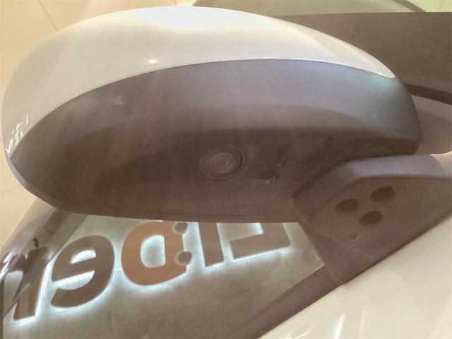 ムーヴキャンバス Ｇメイクアップリミテッド　ＳＡＩＩＩ　ＥＴＣ　全周囲カメラ　両側電動スライドドア　ナビ　ＴＶ　衝突被害軽減システム　オートマチックハイビーム　スマートキー　アイドリングストップ　電動格納ミラー　ベンチシート　ＣＶＴ　ＡＢＳ　ＥＳＣ　ＣＤ（24枚目）