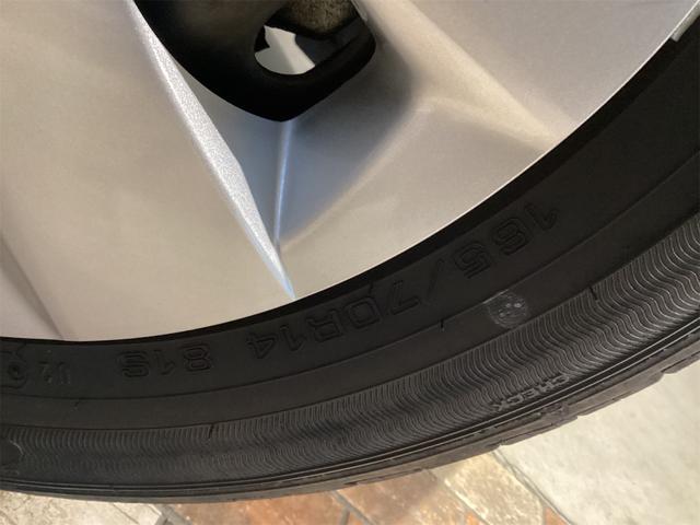 ヴィッツ Ｆ　ＥＴＣ　キーレスエントリー　電動格納ミラー　ＣＶＴ　衝突安全ボディ　ＡＢＳ　ＣＤ　エアコン　パワーステアリング　パワーウィンドウ（25枚目）