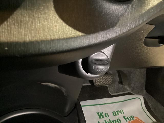 ヴィッツ Ｆ　ＥＴＣ　キーレスエントリー　電動格納ミラー　ＣＶＴ　衝突安全ボディ　ＡＢＳ　ＣＤ　エアコン　パワーステアリング　パワーウィンドウ（39枚目）