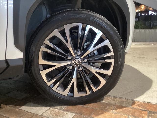 ヤリスクロス Ｚ　ディスプレイオーディオ　バックカメラ　クリアランスソナー　オートクルーズコントロール　レーンアシスト　パワーシート　衝突被害軽減システム　オートマチックハイビーム　ＬＥＤヘッドランプ　アルミホイール（23枚目）