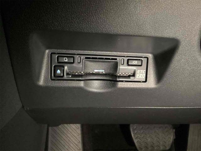 アルファードハイブリッド Z ドライブレコーダー 全周囲カメラ ナビ TV クリアランスソナー オートクルーズコントロール レーンアシスト 衝突被害軽減システム 両側電動スライドドア オートマチックハイビーム LEDヘッドランプ(11枚目)