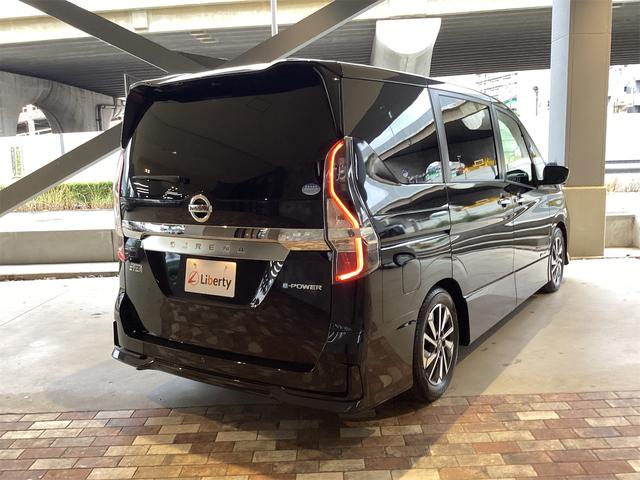 セレナ e-パワー ハイウェイスターV ドライブレコーダー 全周囲カメラ ナビ TV オートクルーズコントロール 衝突被害軽減システム 両側電動スライドドア LEDヘッドランプ スマートキー 電動格納ミラー 3列シート CVT(5枚目)