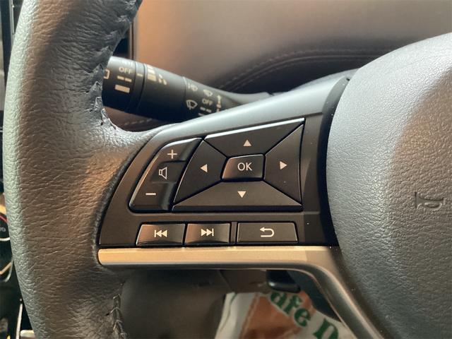 セレナ e-パワー ハイウェイスターV ドライブレコーダー 全周囲カメラ ナビ TV オートクルーズコントロール 衝突被害軽減システム 両側電動スライドドア LEDヘッドランプ スマートキー 電動格納ミラー 3列シート CVT(39枚目)