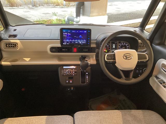 ムーヴキャンバス ストライプスＧ　バックカメラ　両側電動スライドドア　ナビ　ＴＶ　クリアランスソナー　衝突被害軽減システム　オートライト　スマートキー　アイドリングストップ　電動格納ミラー　シートヒーター　ベンチシート　ＣＶＴ　ＥＳＣ（9枚目）