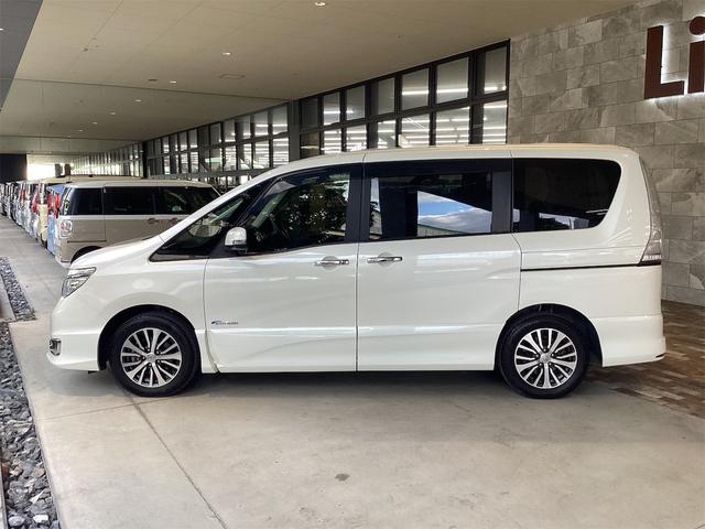 セレナ ハイウェイスター　Ｖセレクション＋セーフティ　ＳＨＶ　バックカメラ　ナビ　ＴＶ　オートクルーズコントロール　レーンアシスト　衝突被害軽減システム　両側電動スライドドア　オートライト　ＬＥＤヘッドランプ　スマートキー　電動格納ミラー　後席モニター（8枚目）