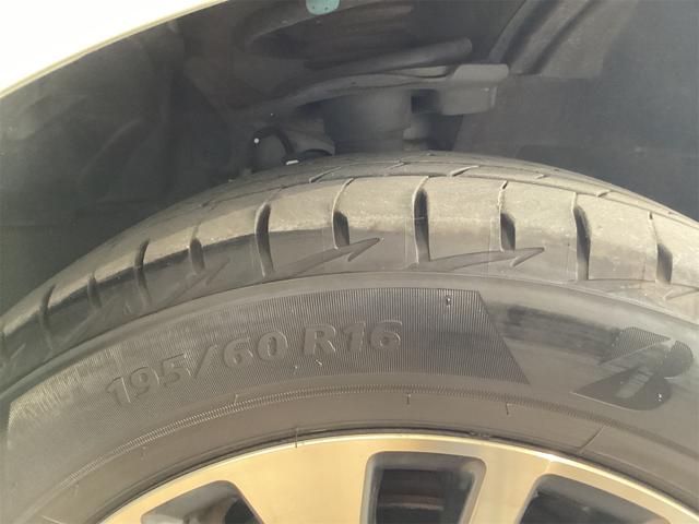 セレナ ハイウェイスター　Ｖセレクション＋セーフティ　ＳＨＶ　バックカメラ　ナビ　ＴＶ　オートクルーズコントロール　レーンアシスト　衝突被害軽減システム　両側電動スライドドア　オートライト　ＬＥＤヘッドランプ　スマートキー　電動格納ミラー　後席モニター（28枚目）