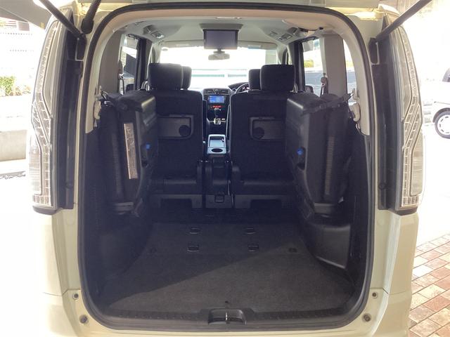 セレナ ハイウェイスター　Ｖセレクション＋セーフティ　ＳＨＶ　バックカメラ　ナビ　ＴＶ　オートクルーズコントロール　レーンアシスト　衝突被害軽減システム　両側電動スライドドア　オートライト　ＬＥＤヘッドランプ　スマートキー　電動格納ミラー　後席モニター（29枚目）