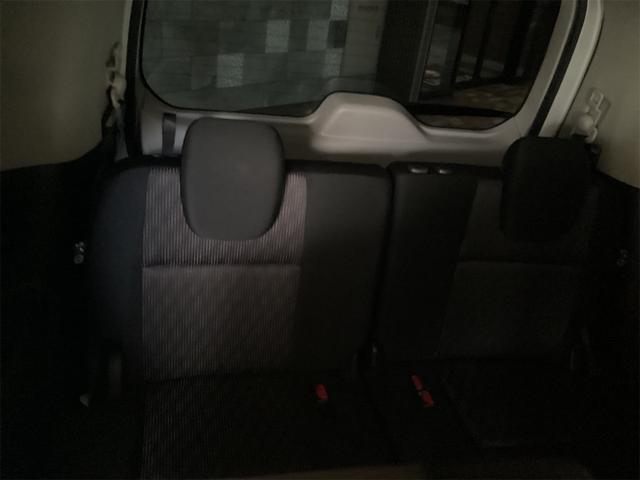 セレナ ハイウェイスターＶ　ＥＴＣ　全周囲カメラ　ＴＶ　クリアランスソナー　オートクルーズコントロール　衝突被害軽減システム　両側電動スライドドア　オートライト　ＬＥＤヘッドランプ　スマートキー　アイドリングストップ（33枚目）