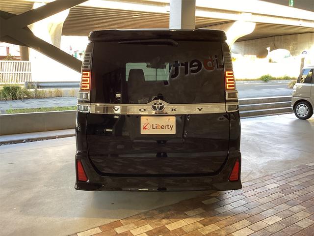 ヴォクシー ＺＳ　ドライブレコーダー　バックカメラ　ナビ　ＴＶ　クリアランスソナー　オートクルーズコントロール　レーンアシスト　衝突被害軽減システム　両側スライド・片側電動　オートマチックハイビーム　オートライト（6枚目）