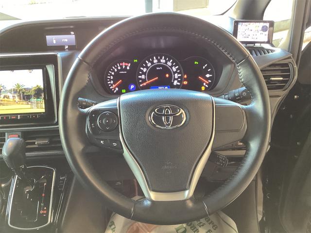 ヴォクシー ＺＳ　ドライブレコーダー　バックカメラ　ナビ　ＴＶ　クリアランスソナー　オートクルーズコントロール　レーンアシスト　衝突被害軽減システム　両側スライド・片側電動　オートマチックハイビーム　オートライト（10枚目）