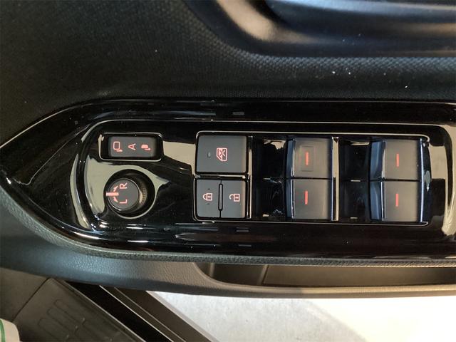 ヴォクシー ＺＳ　ドライブレコーダー　バックカメラ　ナビ　ＴＶ　クリアランスソナー　オートクルーズコントロール　レーンアシスト　衝突被害軽減システム　両側スライド・片側電動　オートマチックハイビーム　オートライト（16枚目）