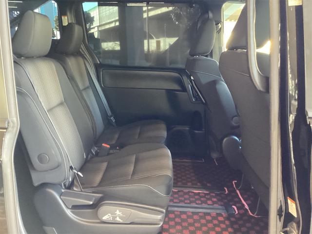 ヴォクシー ＺＳ　ドライブレコーダー　バックカメラ　ナビ　ＴＶ　クリアランスソナー　オートクルーズコントロール　レーンアシスト　衝突被害軽減システム　両側スライド・片側電動　オートマチックハイビーム　オートライト（30枚目）