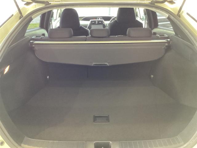 トヨタ プリウス 25枚目