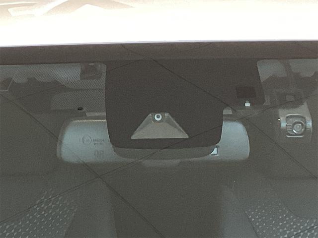 トヨタ プリウス 32枚目