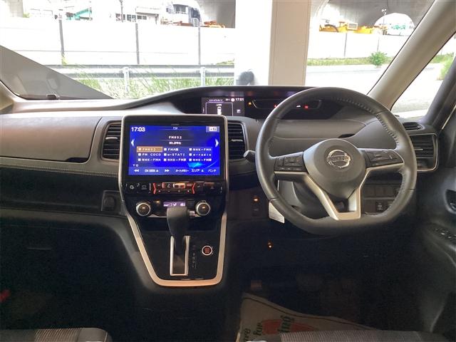 日産 セレナ 5枚目