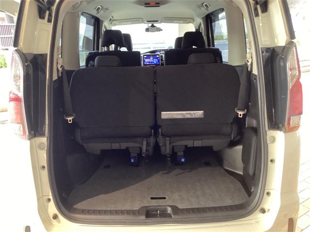 日産 セレナ 22枚目