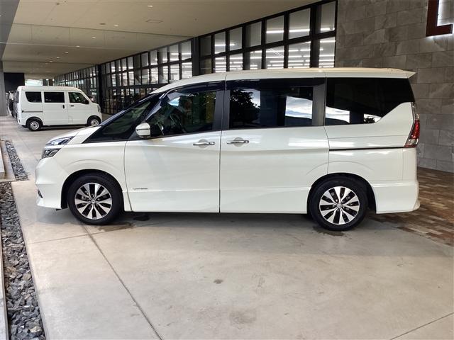 日産 セレナ 24枚目