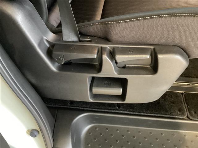 日産 セレナ 49枚目