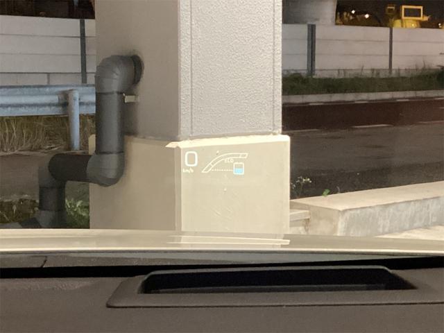 トヨタ プリウス 27枚目