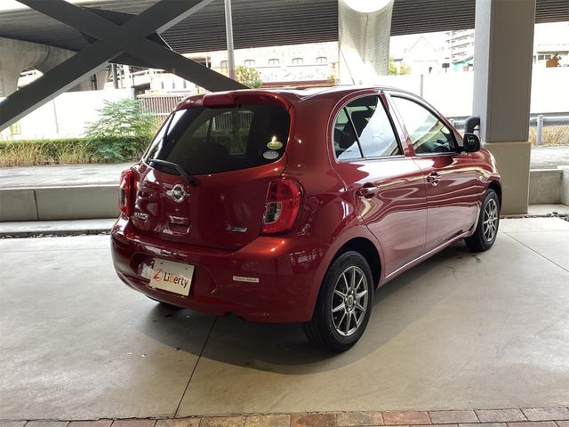 日産 マーチ 5枚目