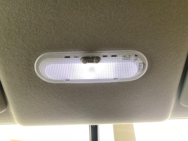 日産 マーチ 40枚目