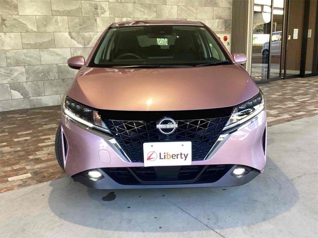 日産 ノート 2枚目