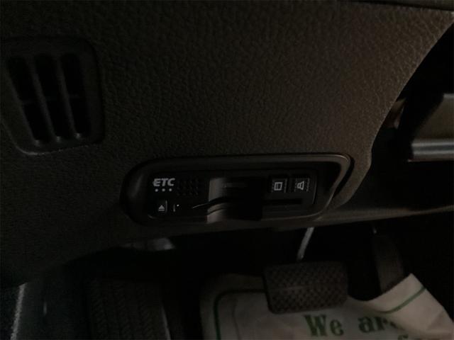 ヴェゼル ハイブリッドＺ・ホンダセンシング　ＥＴＣ　バックカメラ　オートクルーズコントロール　レーンアシスト　衝突被害軽減システム　ナビ　ＴＶ　オートライト　ＬＥＤヘッドランプ　アルミホイール　スマートキー　電動格納ミラー　シートヒーター　ＡＴ（19枚目）