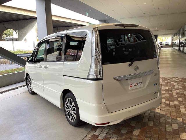 日産 セレナ 7枚目