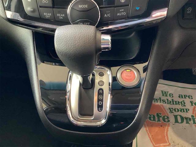 日産 セレナ 15枚目