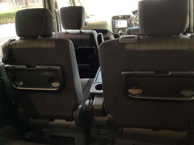 日産 セレナ 32枚目