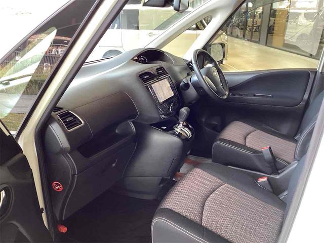 日産 セレナ 37枚目