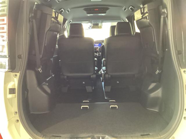 トヨタ ヴォクシー 29枚目