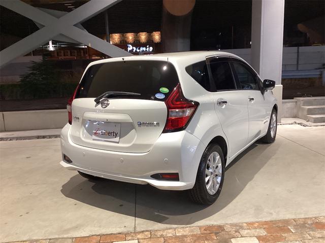 日産 ノート 5枚目