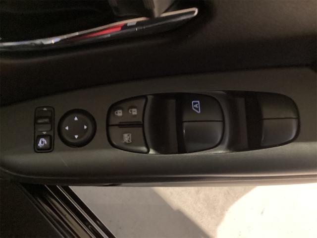 日産 セレナ 31枚目