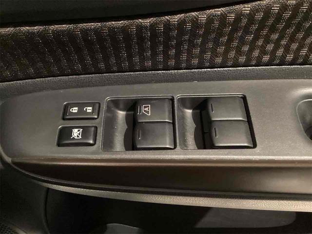 日産 ノート 37枚目