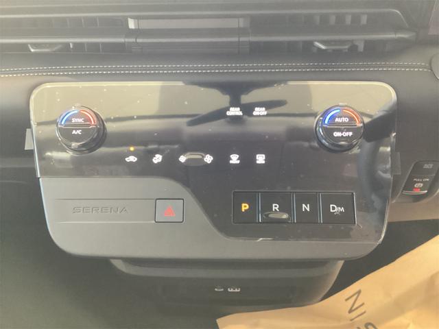 日産 セレナ 12枚目