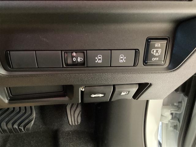 日産 セレナ 17枚目